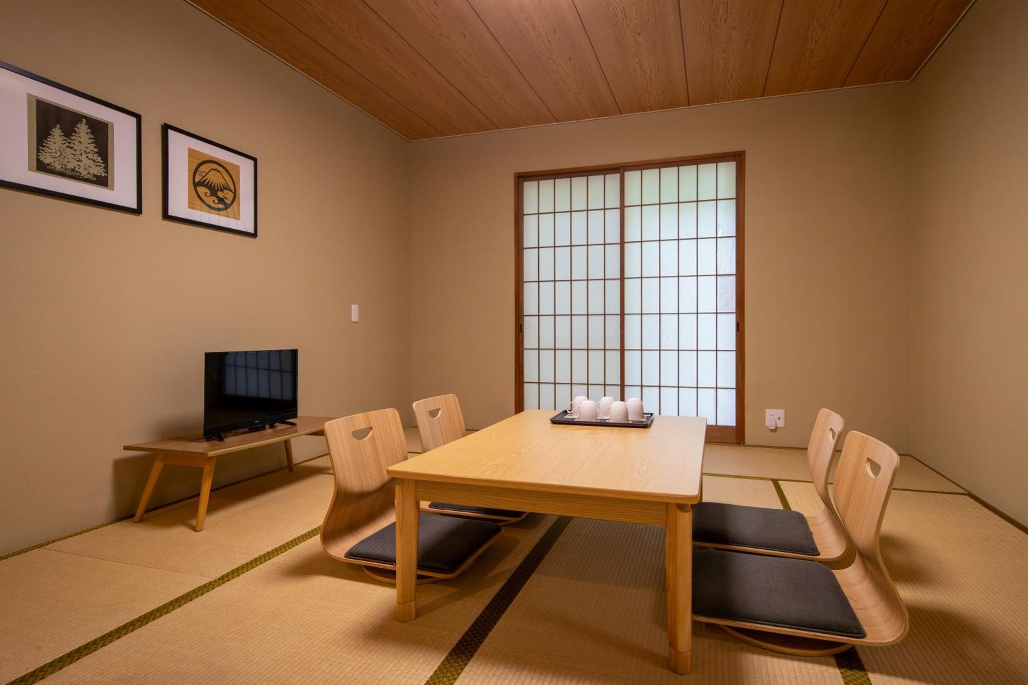 Bself Fuji Onsen Villa Fujiyoshida Eksteriør bilde